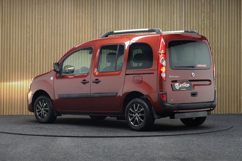 Renault Kangoo Rolstoelauto 3+1 1.6-16V Privilège | Cruise-, Auto's, Renault, 12 maanden, Stof, Gebruikt, 4 cilinders