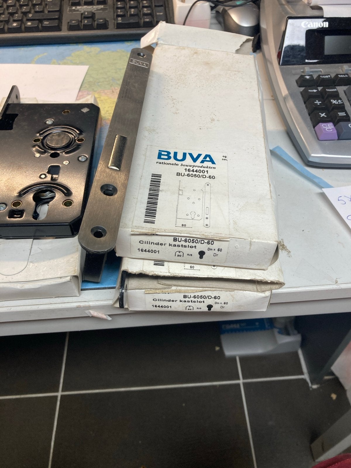 BUVA Cilinder Kastslot - Nieuw in doos, Ophalen of Verzenden, Nieuw, IJzer, Slot
