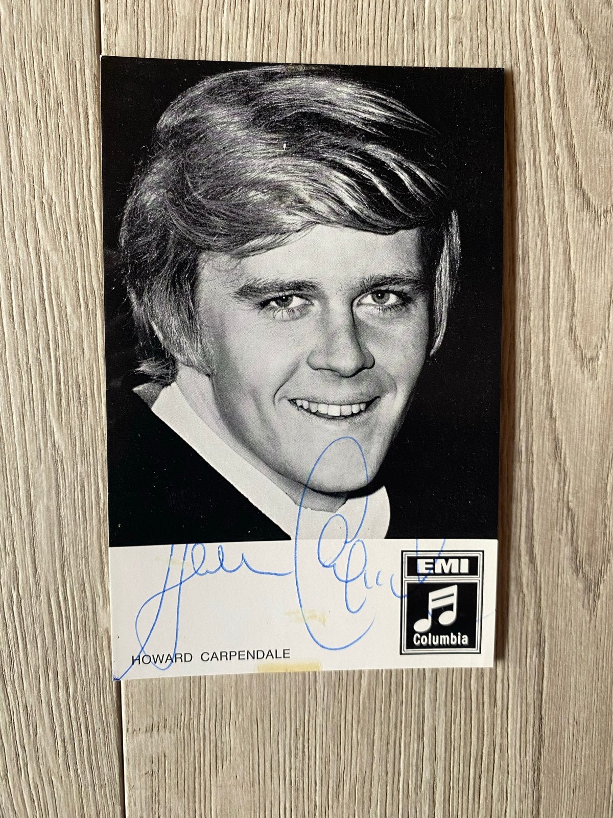 Gesigneerde foto Howard Carpendale - EMI Columbia, Ophalen of Verzenden, Zo goed als nieuw, Foto of Kaart, Gesigneerd