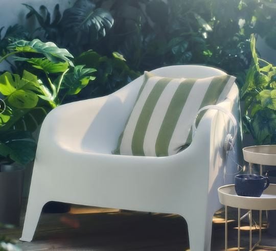 NIEUW Ikea Skarpö  2 tuinstoelen wit, Tuin en Terras, Tuinstoelen, Ophalen, Nieuw, Kunststof, Stapelbaar