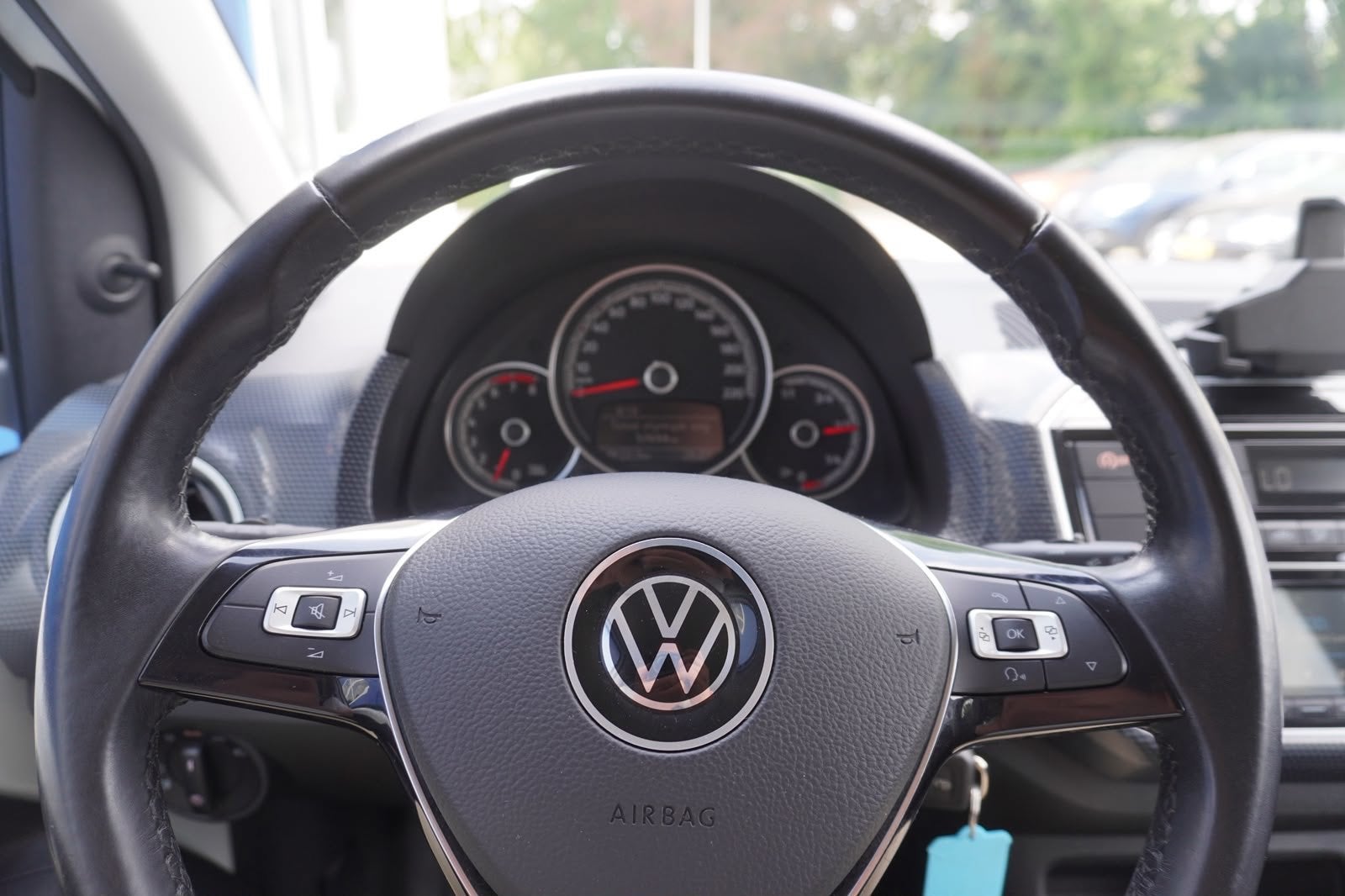 Volkswagen Up! 1.0 R-Line, Auto's, Voorwielaandrijving, Stof, Gebruikt, Verwarmde buitenspiegels