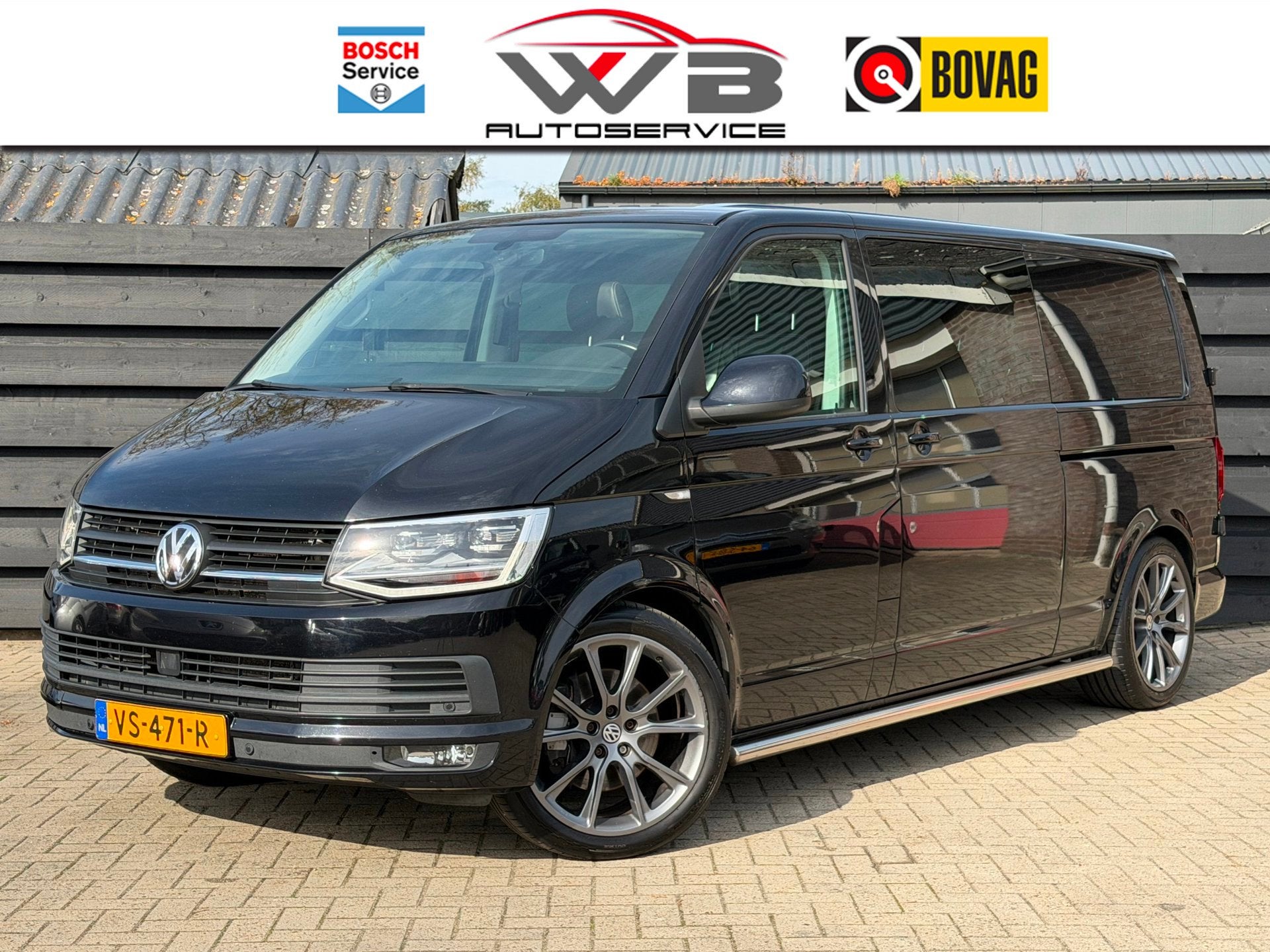 Volkswagen Transporter 2.0 TDI L2H1 DC Highline Schuifdak I, Gebruikt, 4 cilinders, Zwart, Bedrijf