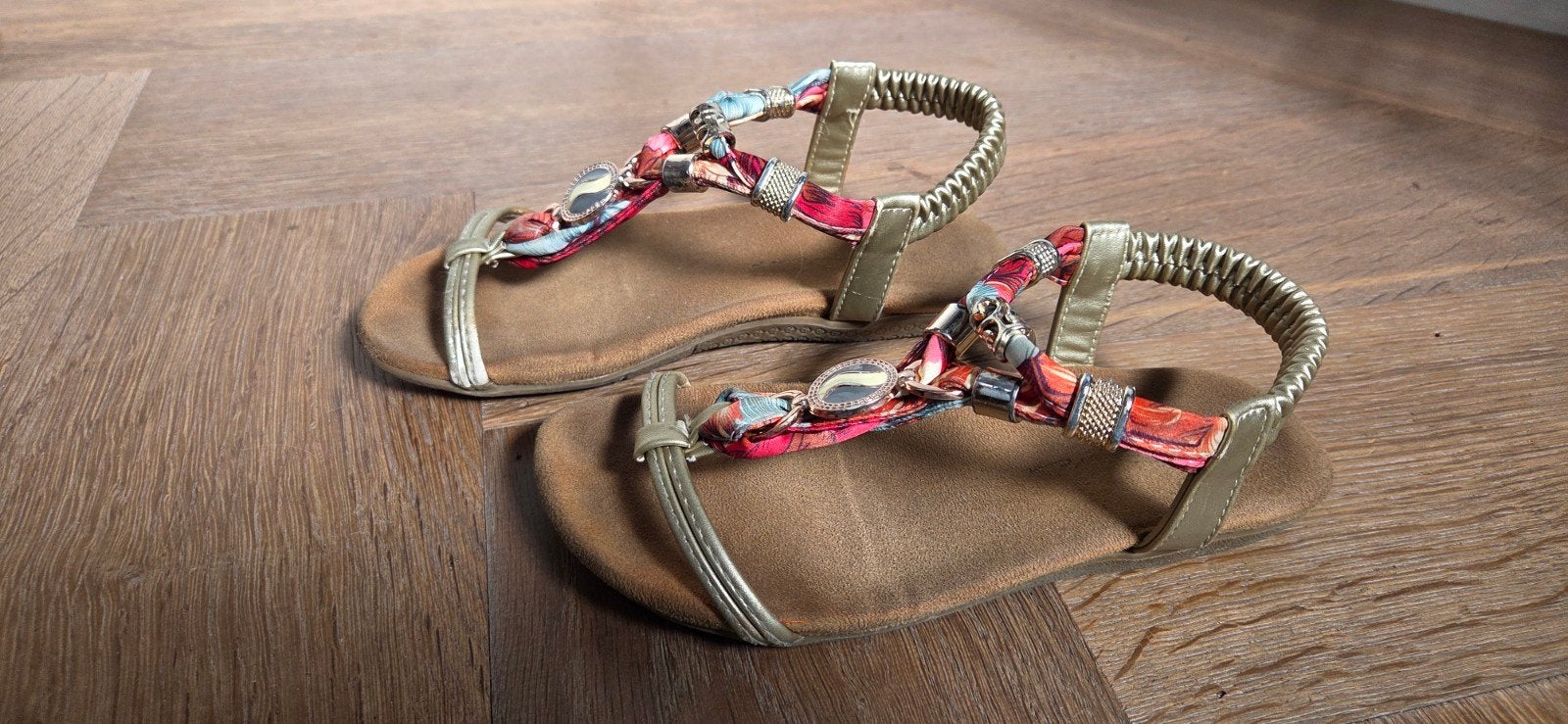 Dolcis Nelson sandalen maat 32 goud, Meisje, Overige typen, Ophalen of Verzenden, Zo goed als nieuw