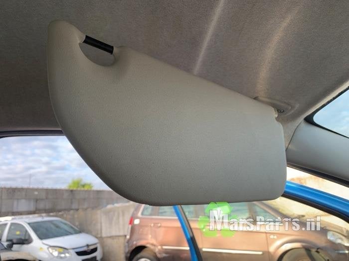 Zonneklep van een Peugeot 107, Auto-onderdelen, Gebruikt, -, -, Ophalen of Verzenden