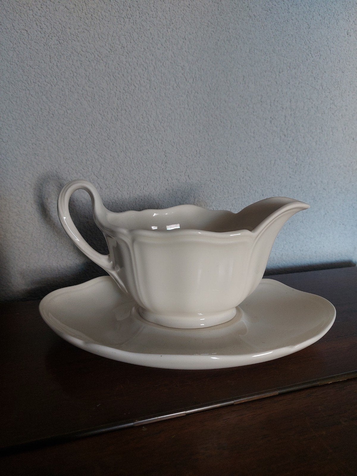 Wedgwood Queen's Plain Sauskom in perfecte staat, Ophalen