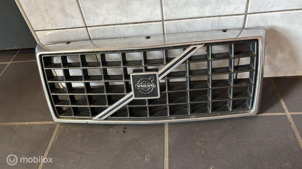 Grill origineel Volvo 940 ('90-'98) 3518658, Gebruikt, Ophalen of Verzenden, Volvo, Volvo