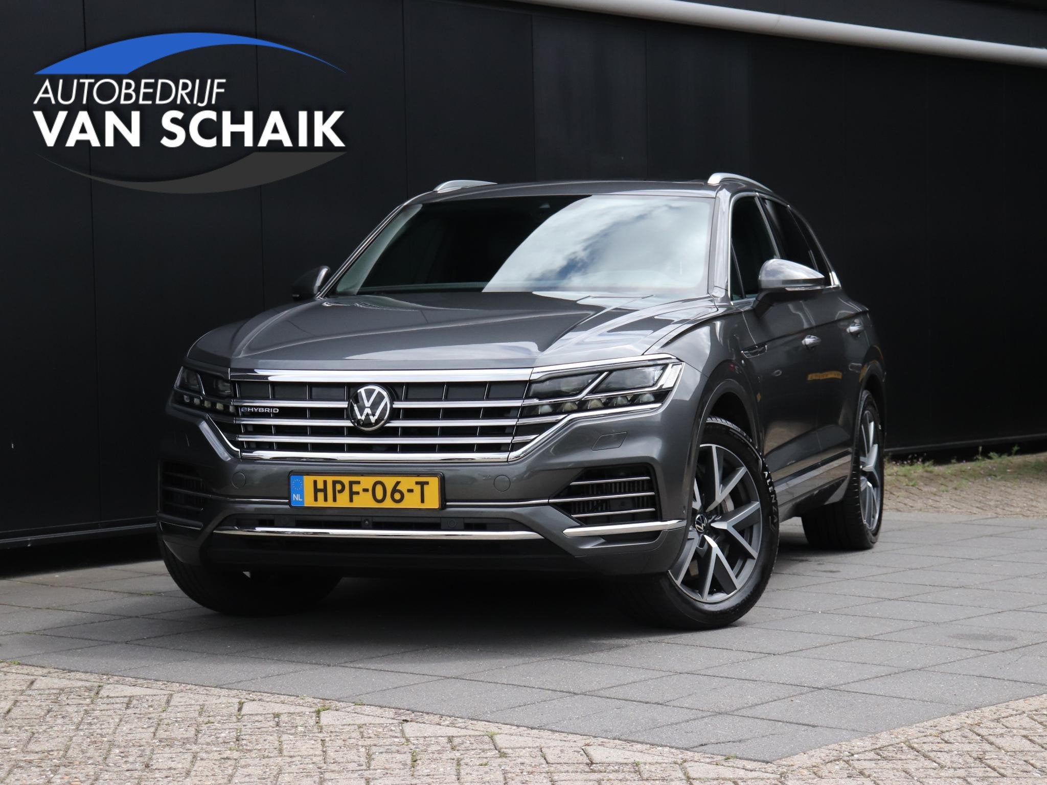 Volkswagen Touareg 3.0 TSi 4MOTION | LEDER | MEMORY | PANO-D, Automaat, Gebruikt, Euro 6, 2995 cc
