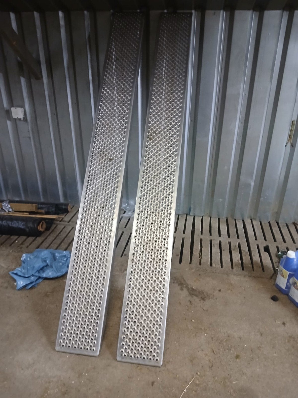 2 Rijplaten 250x26x8 cm - Geschikt voor alle aanhangers, Ophalen, Gebruikt