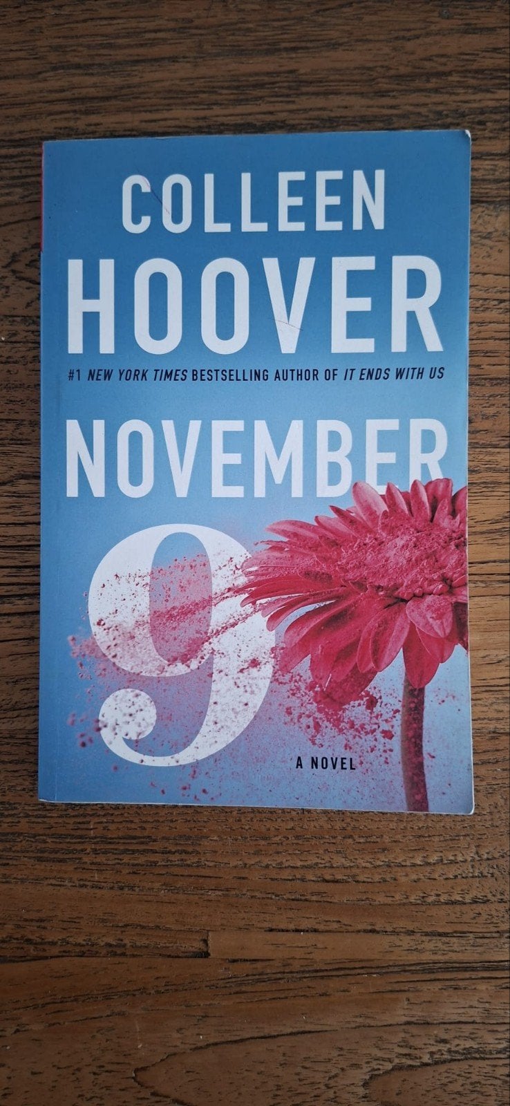 November 9 - Colleen Hoover (Engelse versie), Colleen Hoover, Europa overig, Ophalen of Verzenden, Zo goed als nieuw