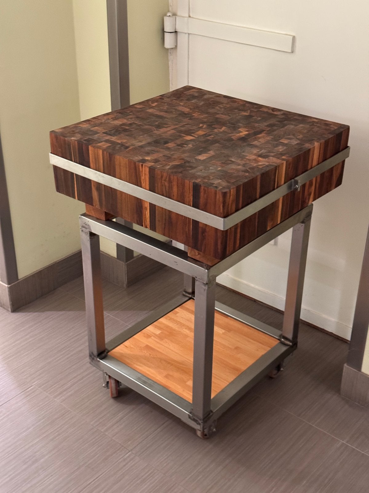 hakblok butcherblock voor serieuze bbqer of decoratie, Overige typen, Ophalen, Gebruikt, Hout