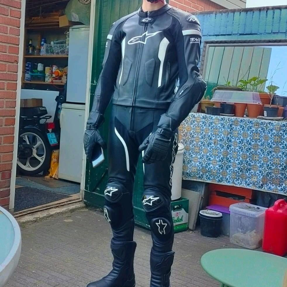 Alpinestars Motorpak Wit en Zwart (twee delig), Huizen en Kamers