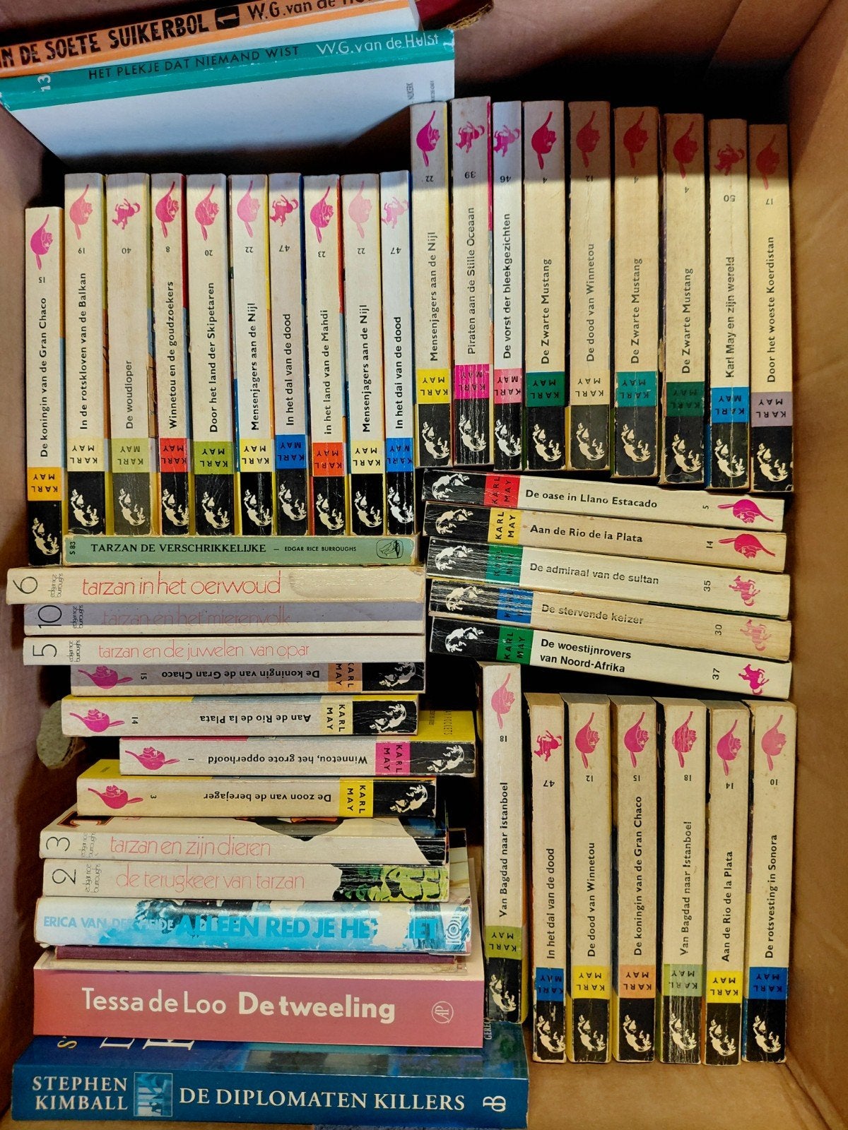 Partij ca 75 boeken. Waarvan groot deel Karl May boeken., Ophalen, Gelezen