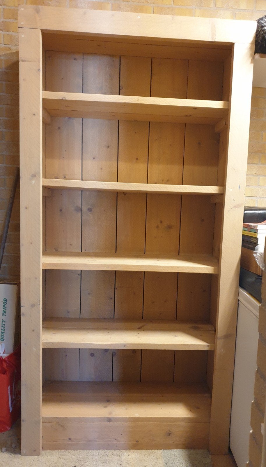 Stevige praktische kast van steigerhout 200x100x42
