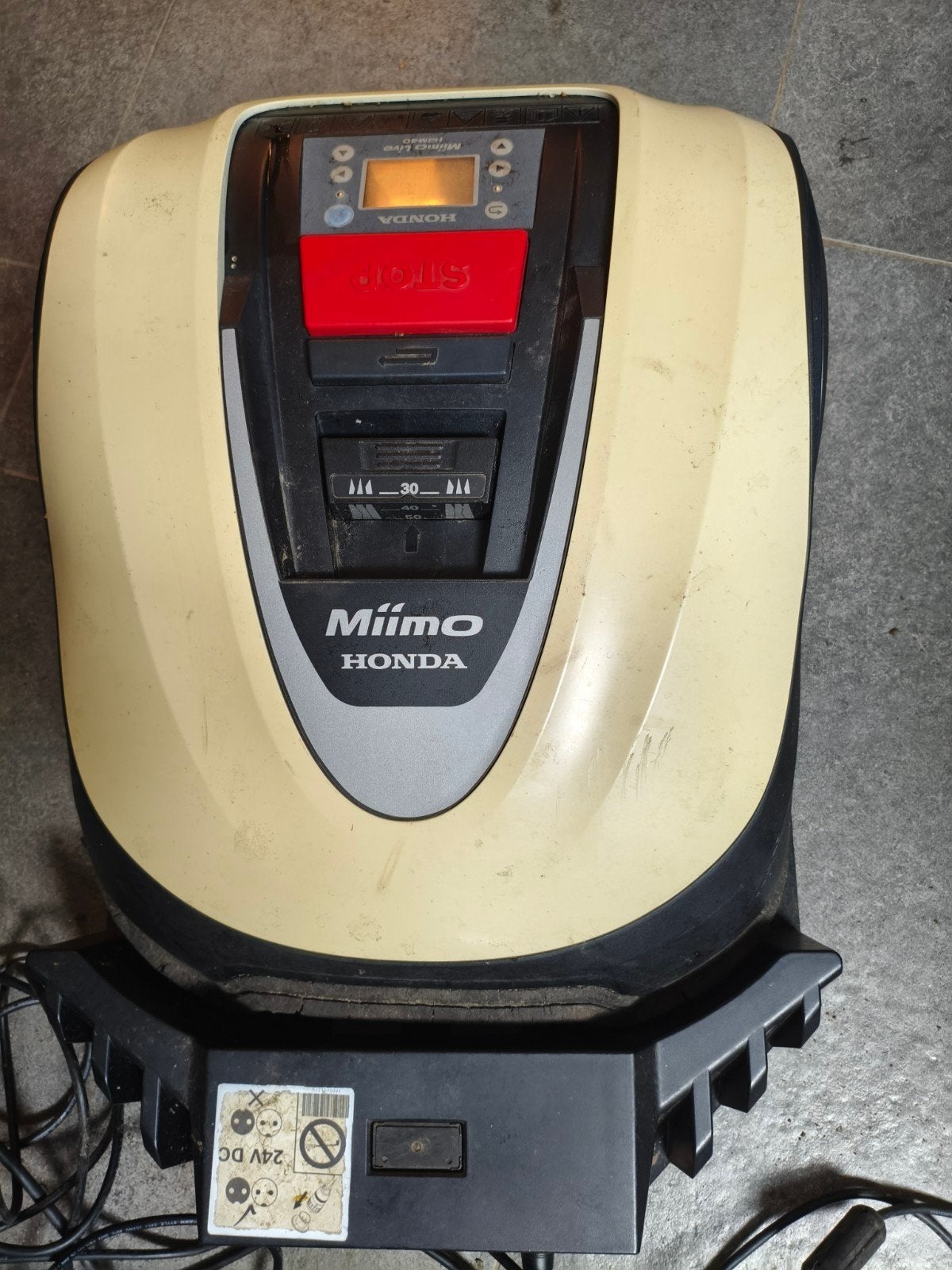 Honda Miimo Live HRM40 Robotmaaier, Ophalen, Gebruikt