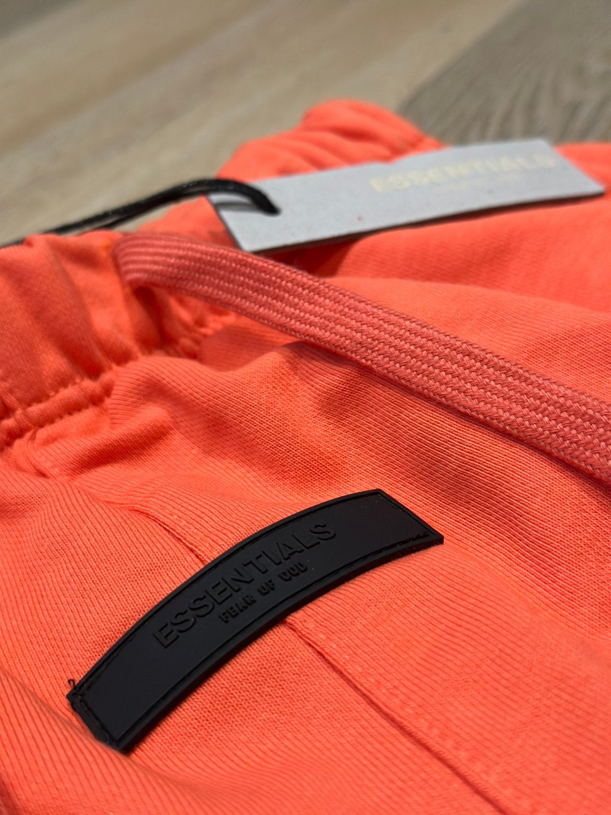 ESSENTIALS, Nieuw, Oranje, Ophalen of Verzenden, Maat 46 (S) of kleiner