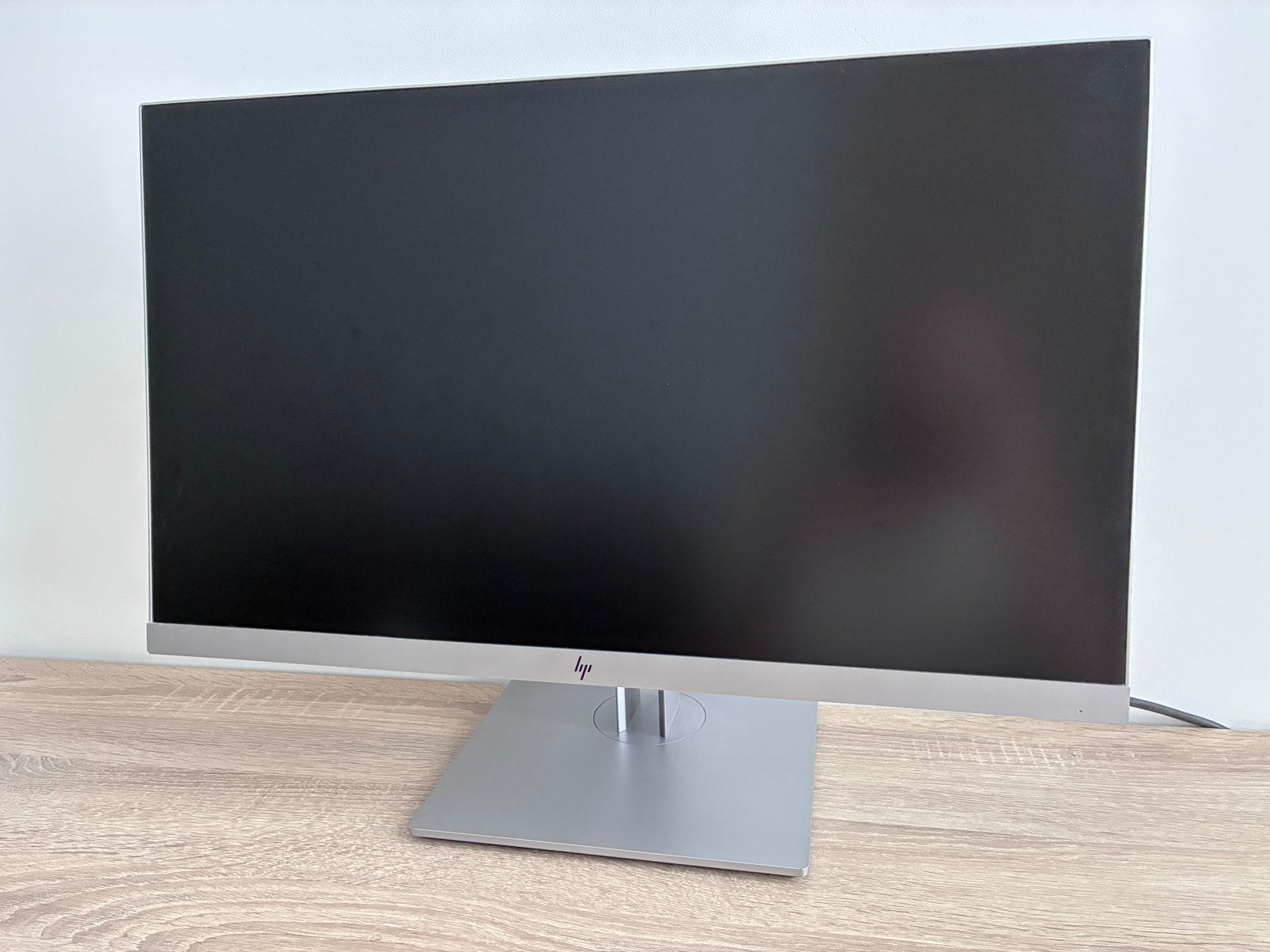 HP EliteDisplay E243 19 inch Monitor Full HD 1920x1080, IPS, In hoogte verstelbaar, Full HD, Ophalen of Verzenden