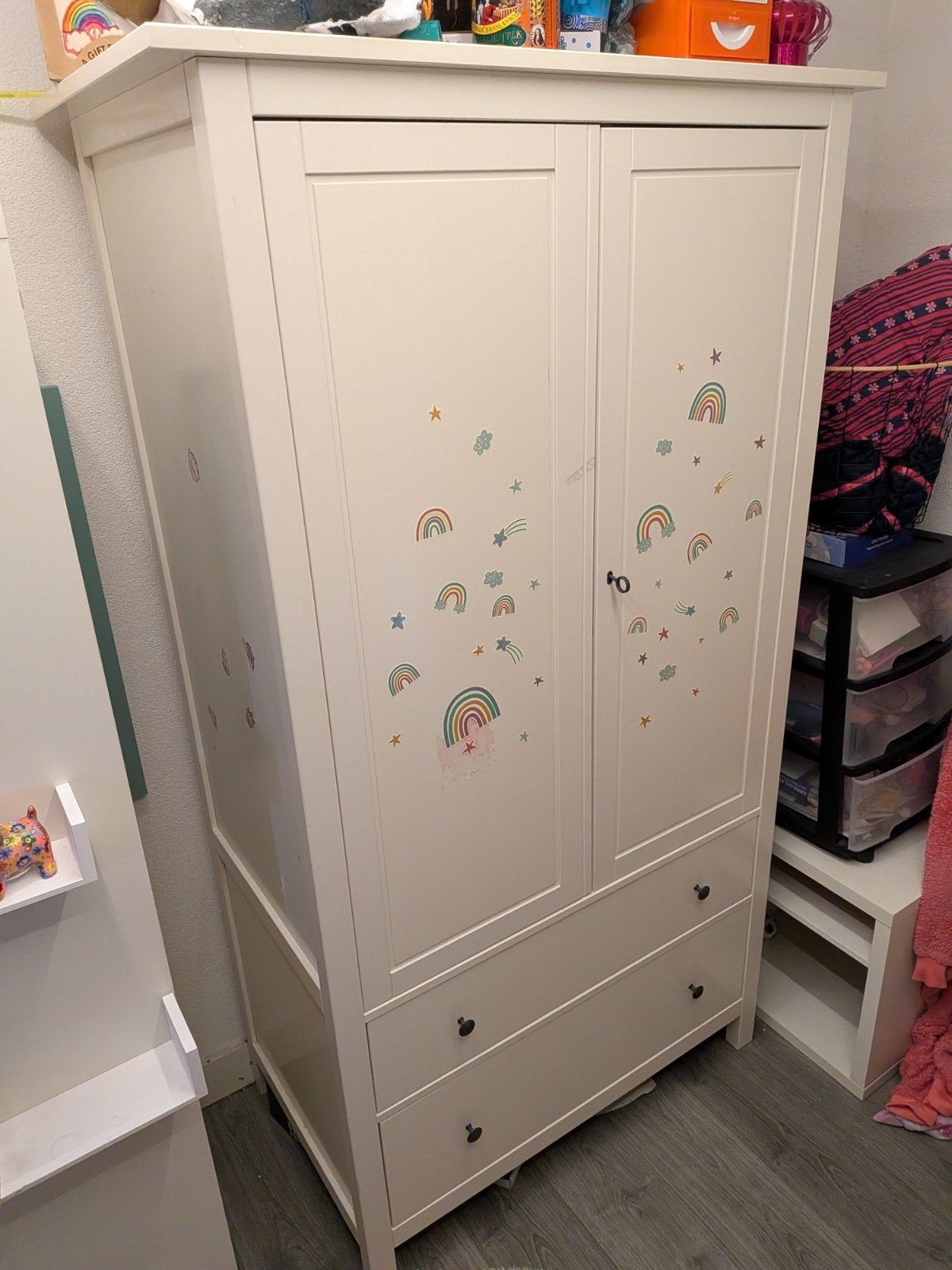 Ikea Hemnes kledingkast met lades en hangruimte, Huis en Inrichting, Kasten | Kledingkasten, Gebruikt, Modern, Speels, 100 tot 150 cm