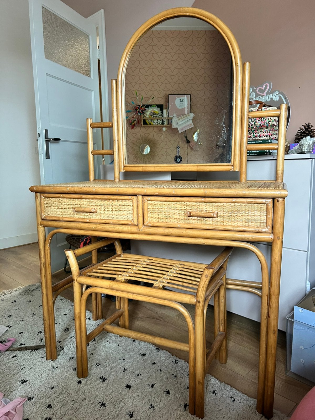 Vintage rotan kaptafel met spiegel en krukje, Huis en Inrichting, Ophalen, Overige materialen, Gebruikt, 100 tot 150 cm