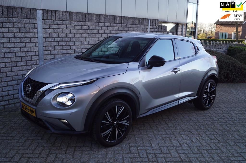 Nissan Juke 1.0 DIG-T N-Connecta Navi Camera Clima Apple Car, Auto's, Voorwielaandrijving, Stof, Origineel Nederlands, Handgeschakeld