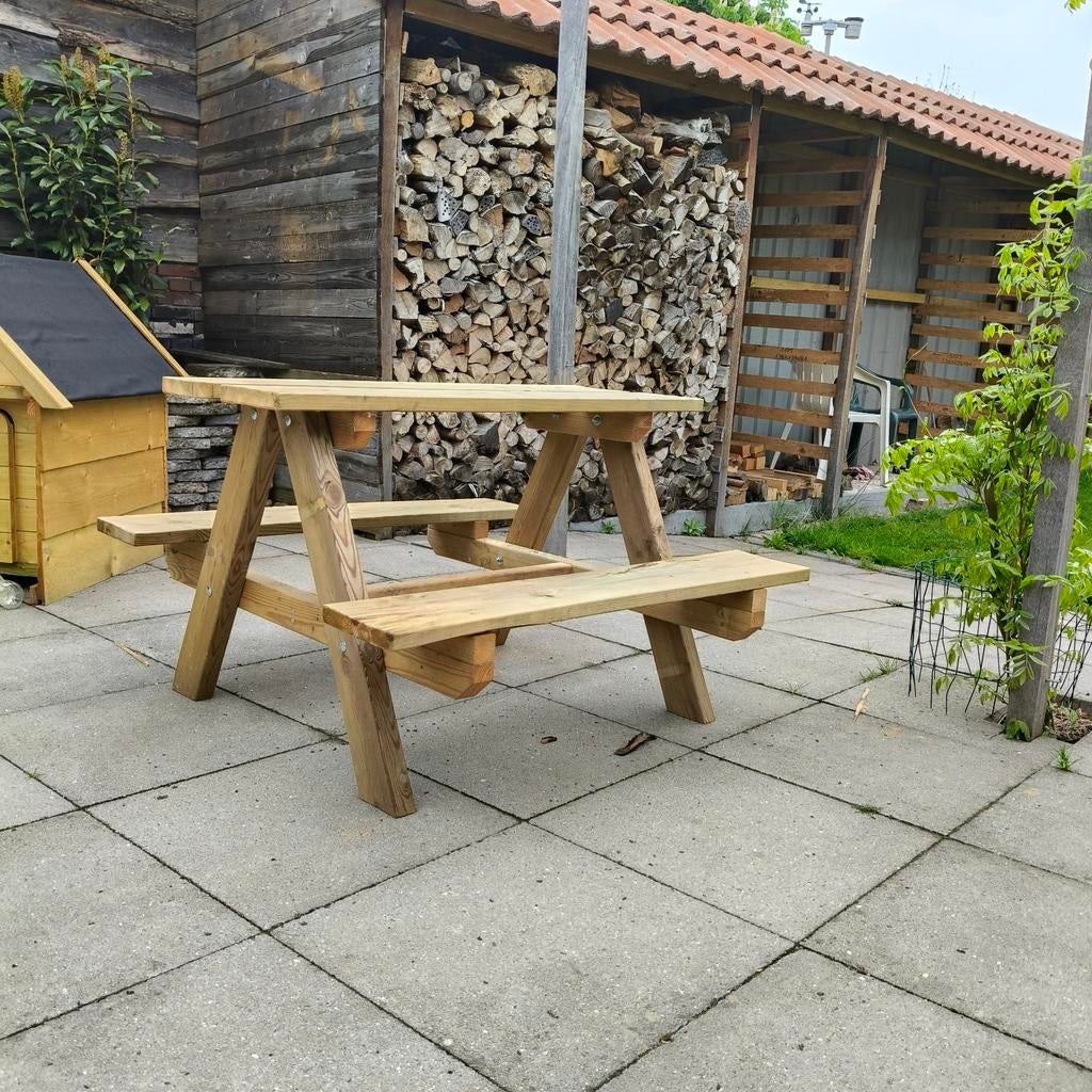 Houten picknicktafel voor kinderen - Zo goed als nieuw, Tuin en Terras, Zo goed als nieuw, Rechthoekig, Hout, Ophalen