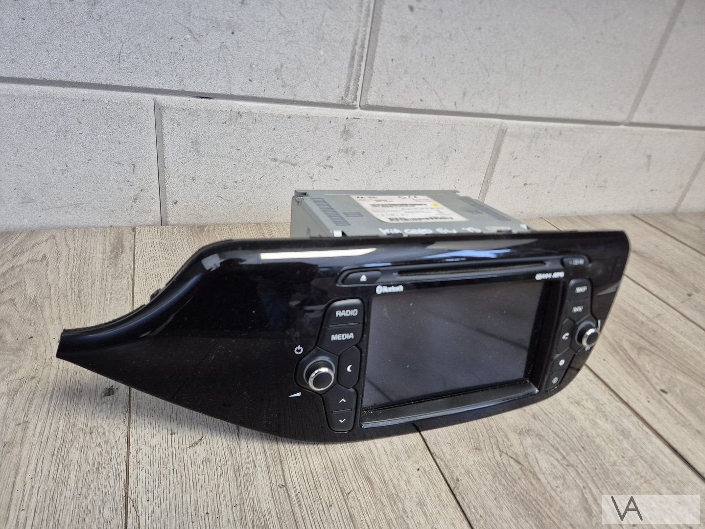 Kia Cee'd 2012 -2016 radio navigatie 96560-a2010wk BLUETOOTH, -, -, Ophalen of Verzenden, -