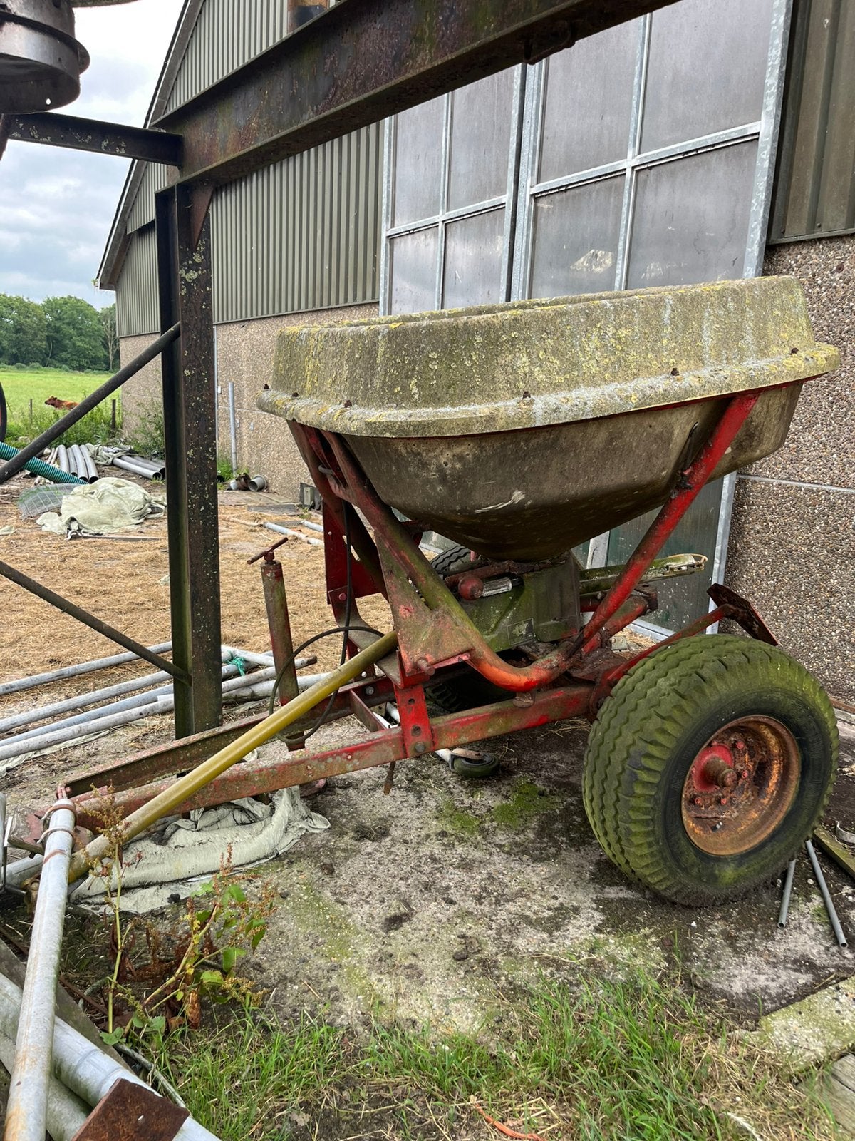 Vicon pendelstrooier, Tuin en Terras, Hand-tuingereedschap, Ophalen, Gebruikt, Overige soorten