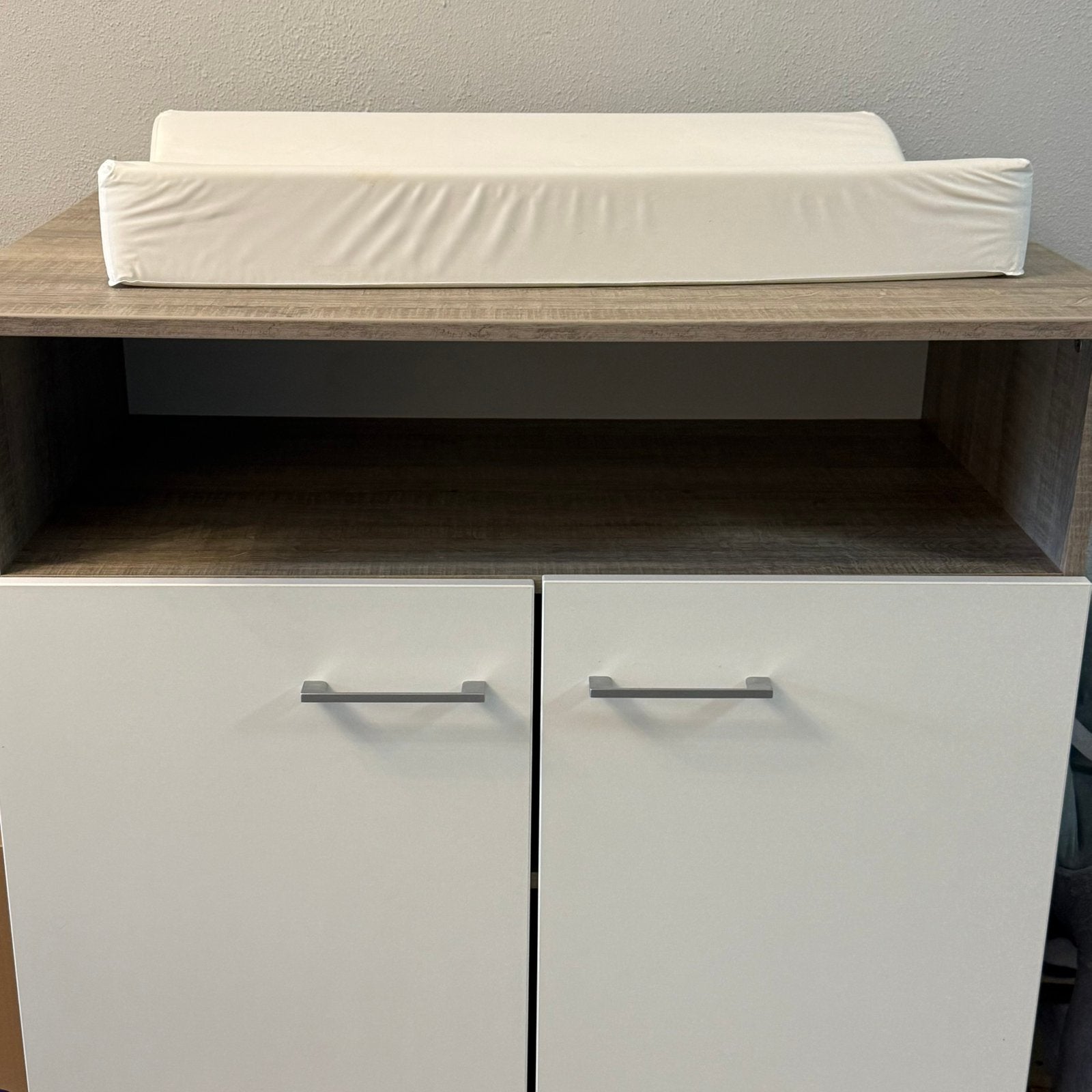 Commode met opbergruimte en verschoonkussen, Gebruikt, 50 tot 70 cm, Ophalen of Verzenden, 75 tot 100 cm