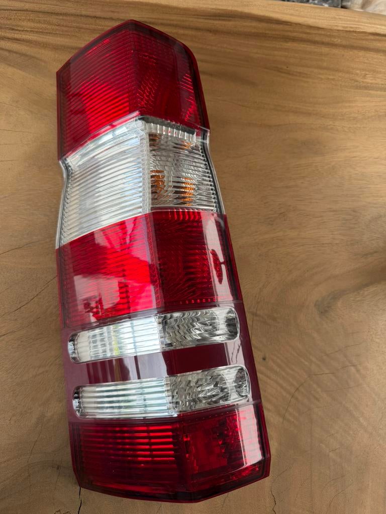 Linker Achterlicht valeo 043714 mercedes sprinter, Auto-onderdelen, Ophalen of Verzenden, Nieuw, Mercedes-Benz