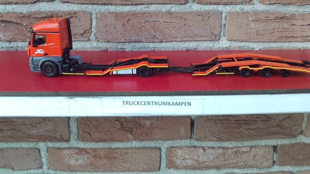 WSI  Mercedes  Benz  Actros  MP4  van  De  Rooy.
