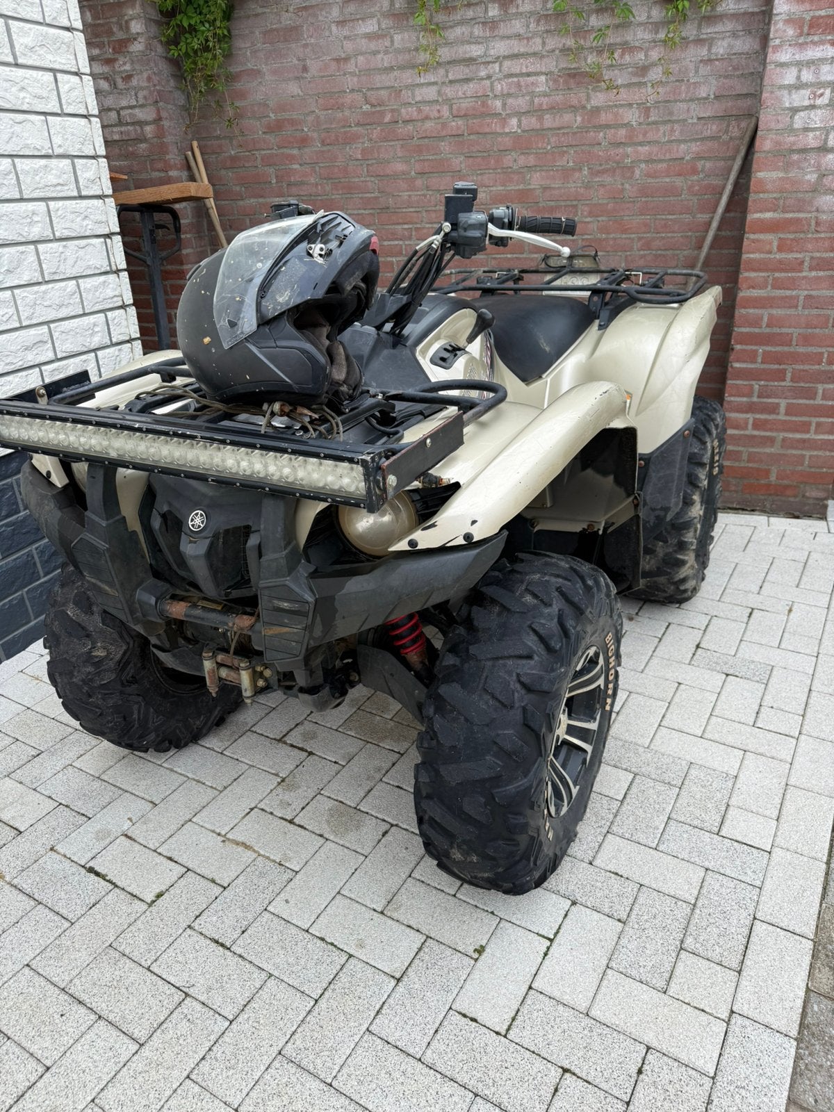 Yamaha grizzly 700, 700 cc