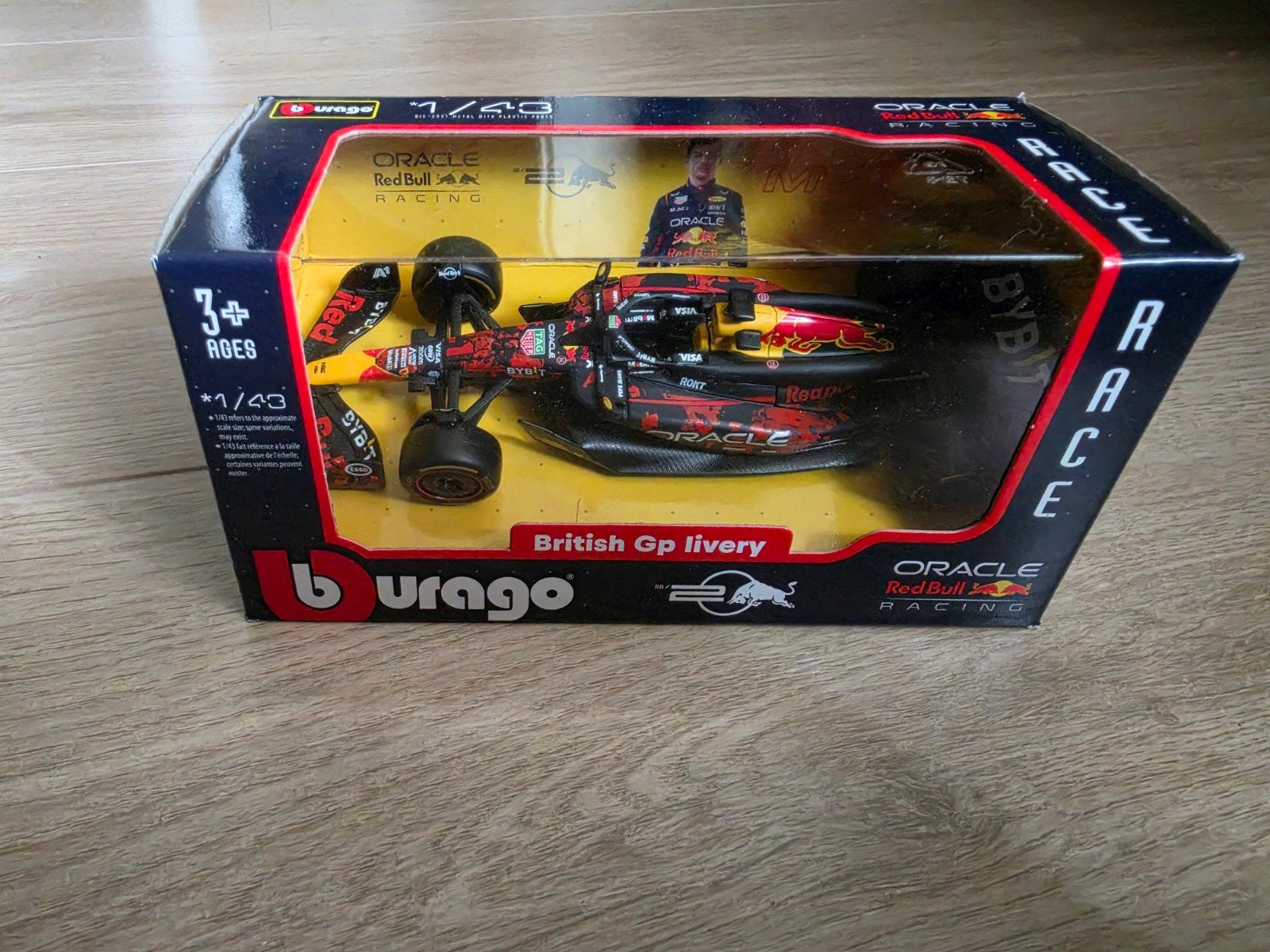 Burago F1 Red Bull 1:43 Special Edition British GP, Ophalen of Verzenden, Zo goed als nieuw, Auto, Overige merken