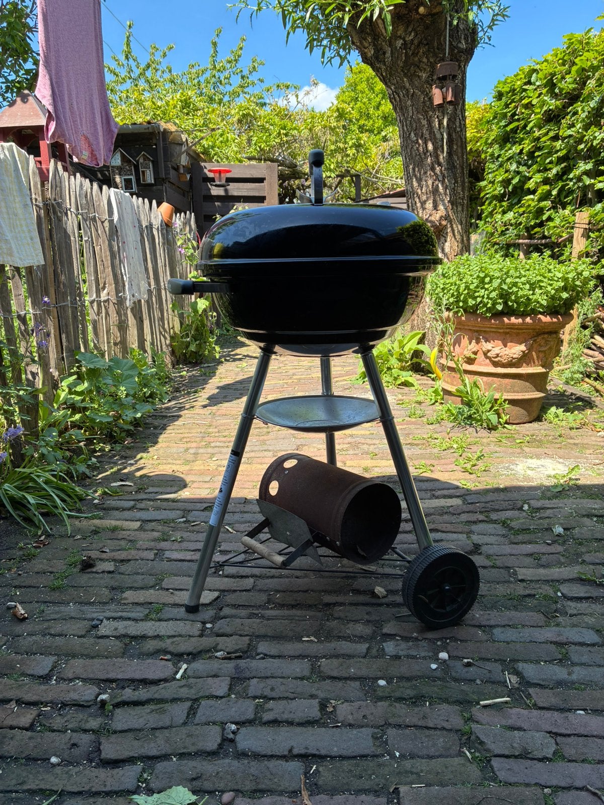 Weber barbecue, Tuin en Terras, Houtskoolbarbecues, Ophalen, Zo goed als nieuw
