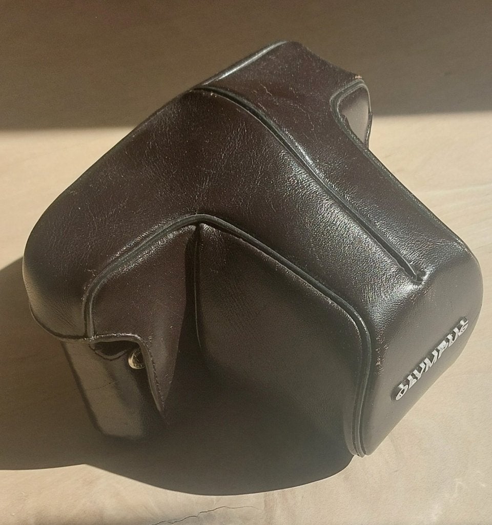 Olympus bag OM-1 OM-2, Audio, Tv en Foto, Fotocamera's Analoog, Ophalen of Verzenden, Zo goed als nieuw, Spiegelreflex, Olympus