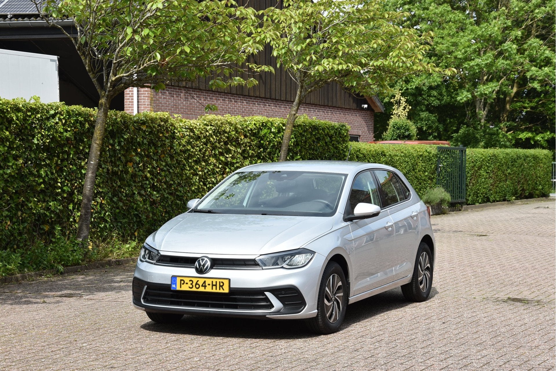 Volkswagen Polo 1.0 TSI Life 1e eigenaar NAP LED Carplay, Stof, Gebruikt, Met garantie (alle), 1072 kg