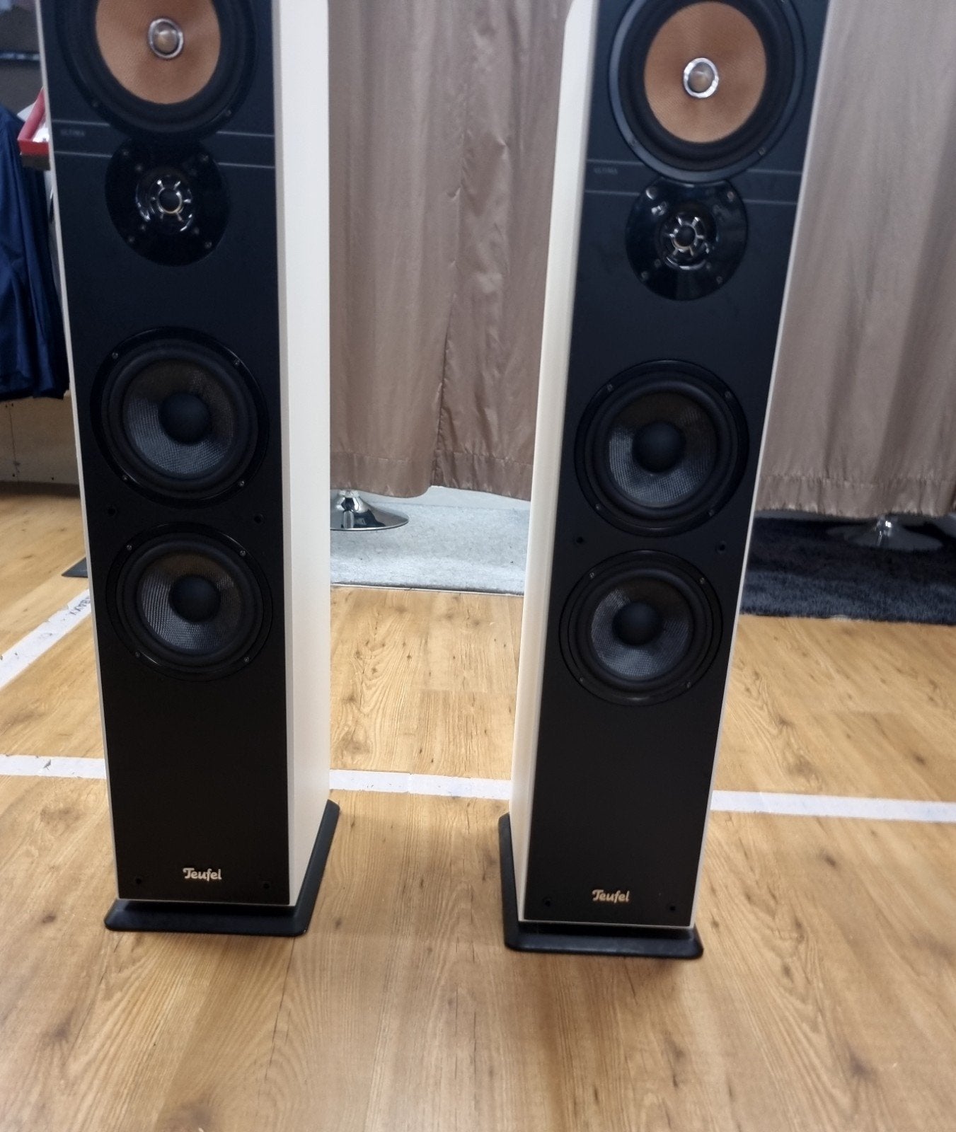 ✅Teufel ULTIMA 40 MK3 Vloerstaande Luidsprekers, Vloerstaande luidspreker, Zo goed als nieuw, /, /