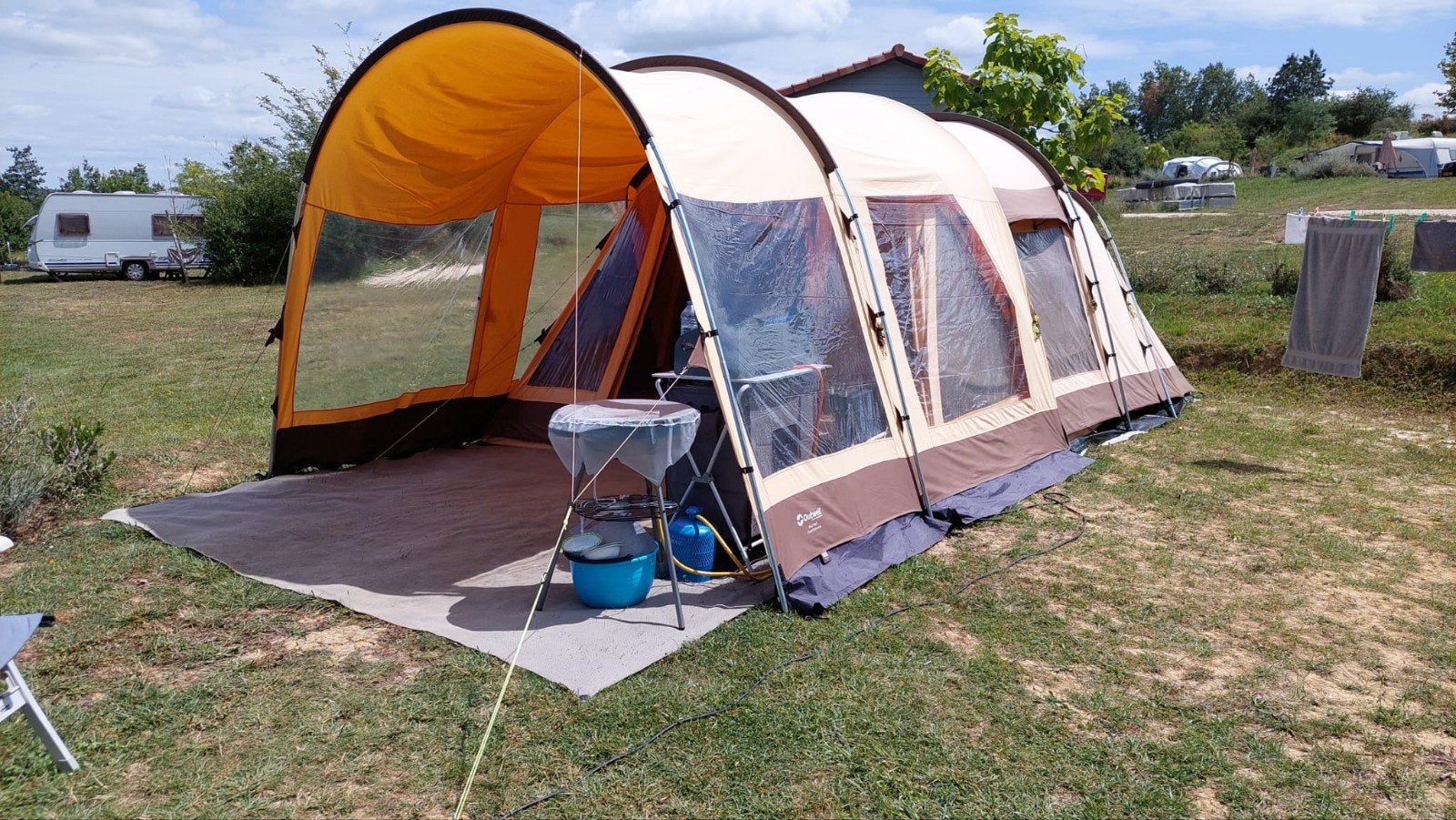 Outwell tent, tunnneltent 5 personen, Ophalen, Zo goed als nieuw, Tot en met 5