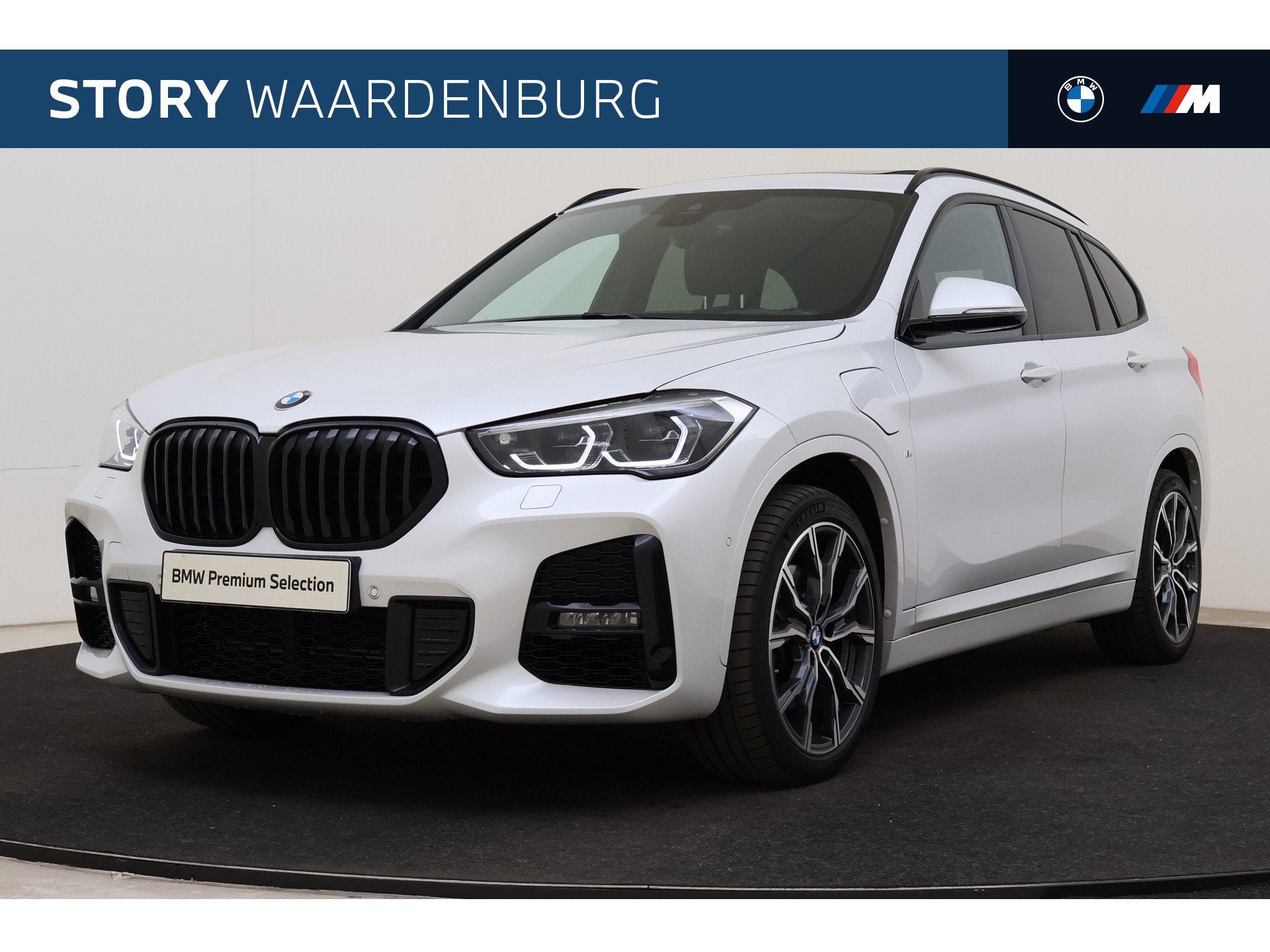 BMW X1 xDrive25e High Executive M Sport Automaat / Trekhaak