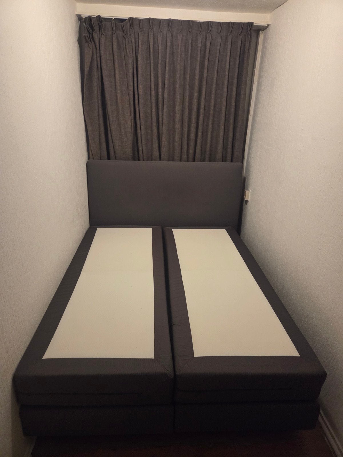 swiss sense tweepersoons boxspring, Ophalen, Tweepersoons, Zo goed als nieuw, 200 cm