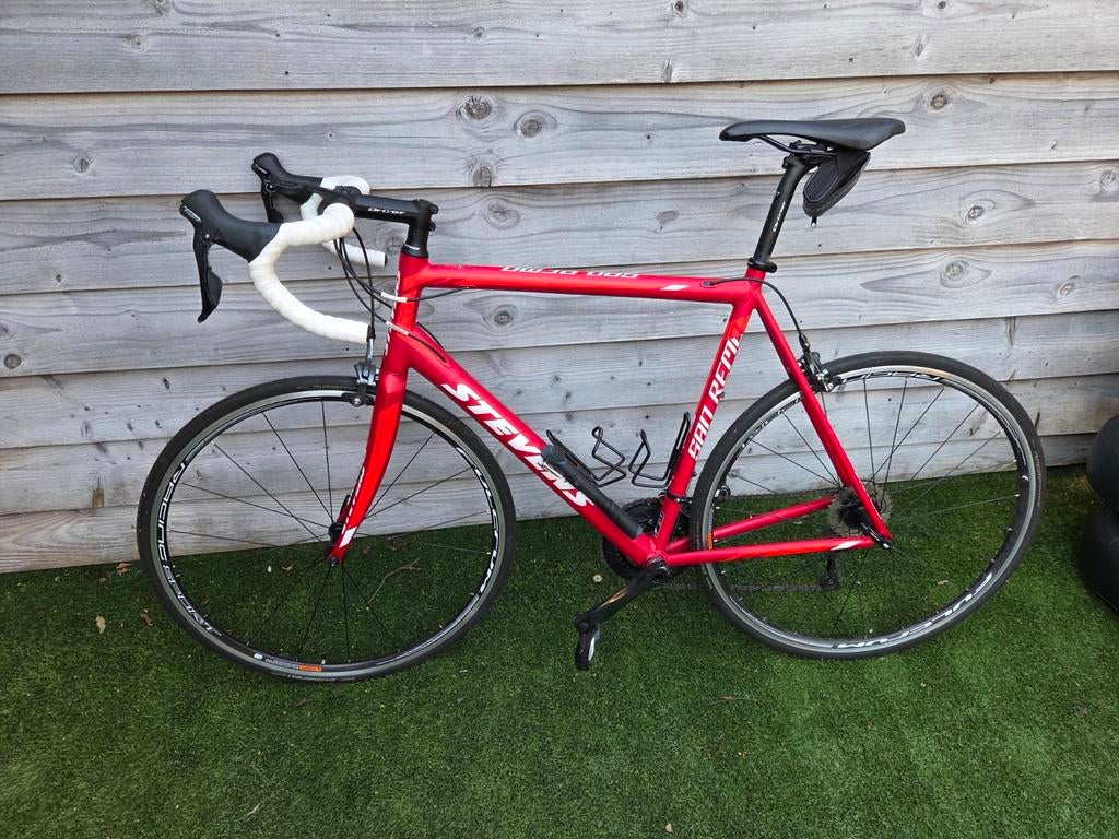 Stevens San Remo racefiets - Shimano Tiagra - Rood, Fietsen en Brommers, Fietsen | Racefietsen, Gebruikt, Aluminium, 57 tot 61 cm