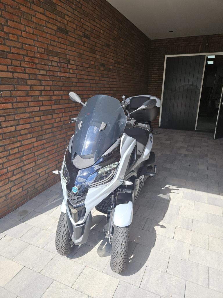 PiaggioMP3 310 CC 2025 lage km 1009 - B-rijbewijs, Scooter, Occasion, Motorrijbewijs A, Particulier