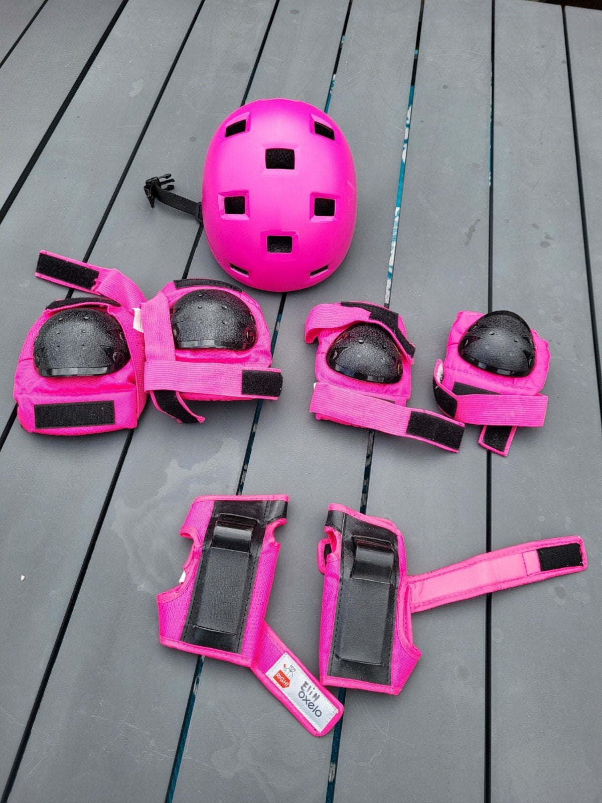 Skeelers met helm en beschermers, Kinderen en Baby's, Ophalen, Gebruikt