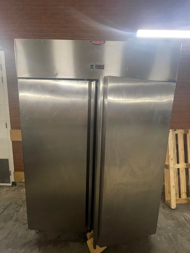 Horeca Vrieskast - 1410L - 2 Deurs - RVS - Tecnodom AF14EKOM, Witgoed en Apparatuur, Vriezers en Diepvrieskisten, Ophalen, Gebruikt