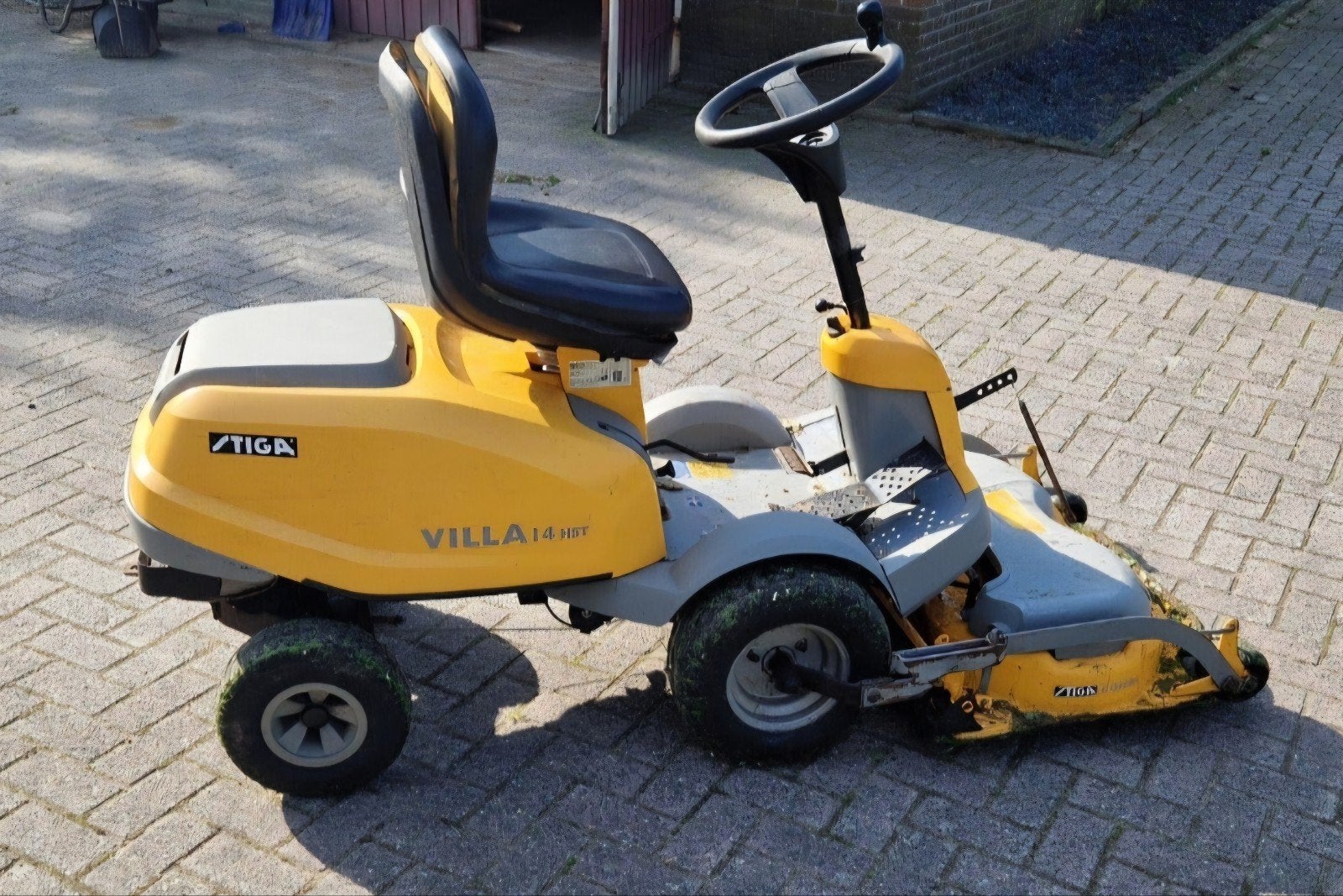 stiga villa 14 hts zitmaaier, Ophalen, Gebruikt, Stiga, Elektrische starter
