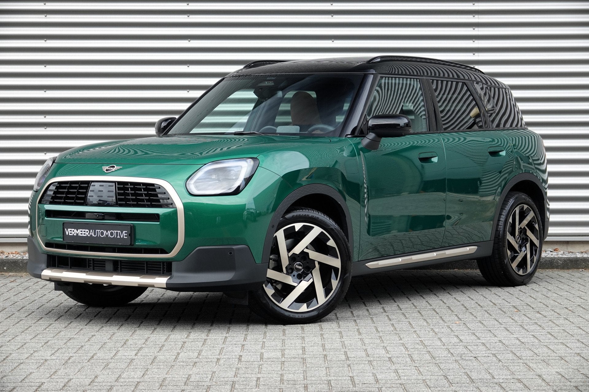 MINI Countryman 1.5 C Favoured L | Panodak | H&K | Favoured, 12 maanden, Euro 6, 3 cilinders, 17 km/l