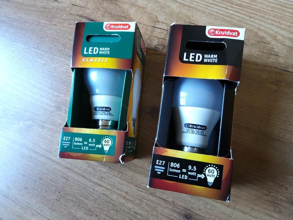 2 LED Lampen - Kruidvat 6.5 of 9.5 Watt 806 lumen ledlamp, Huis en Inrichting, Lampen | Losse lampen, Led-lamp, Minder dan 30 watt