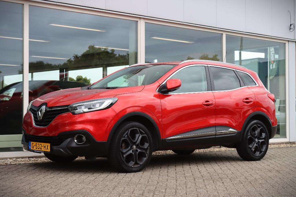 Renault Kadjar 1.2 TCE 131pk Intens 55.000km Rood, Voorwielaandrijving, Kadjar, 4 cilinders, Leder en Stof