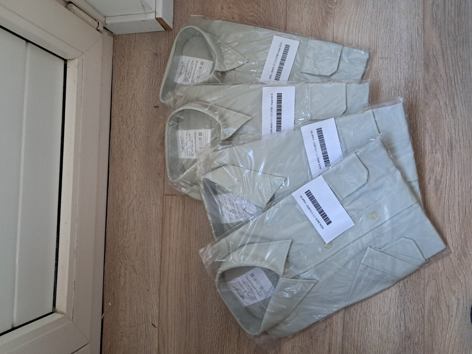 Blouse defensie 4x wilford , 1x bueno, Ophalen of Verzenden, Nieuw, Overige halswijdtes