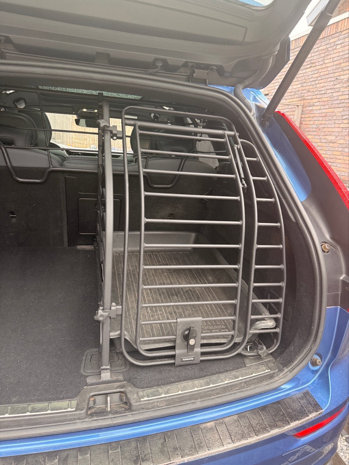 Origineel Volvo Veiligheidsrek & Scheidingsrek & deur XC60, Ophalen of Verzenden, Gebruikt