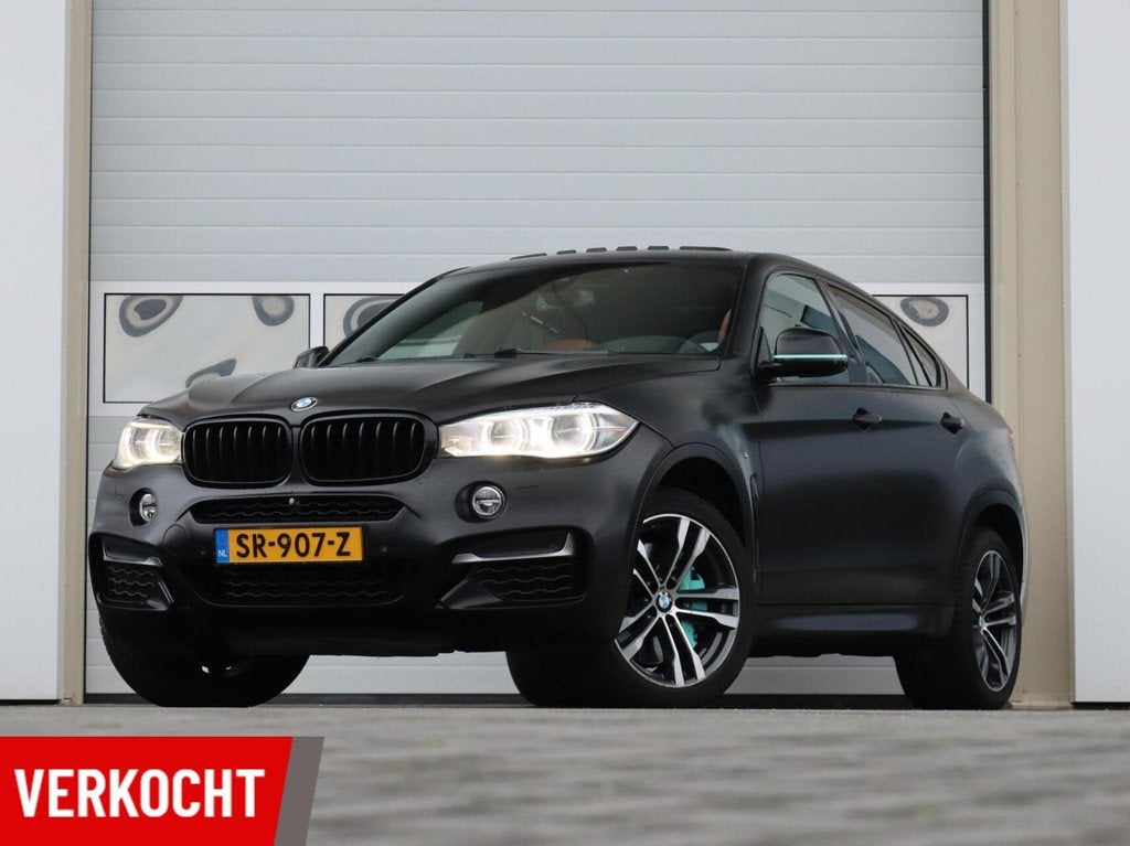 BMW X6 M50d FULL OPTIONS, Auto's, BMW, 15 km/l, Gebruikt, 2993 cc, 4 stoelen