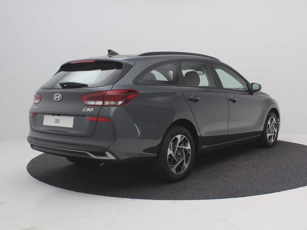 Hyundai i30 Wagon 1.0 T-GDi MHEV Comfort / Navigatie + Andro, Voorwielaandrijving, Euro 6, 1246 kg, Parkeersensor